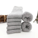 Cozy & Chic Men's Wool Winter Socks for Gifting & Warmth Cozy & Chic Men's Wool Winter Socks for Gifting & Warmth