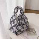 Retro Cotton Lunch Bag Stylish Canvas Tote for Foodies Retro Cotton Lunch Bag Stylish Canvas Tote for Foodies