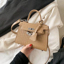 Spring Crocodile Pattern Shoulder Bag Stylish Women's Carry-On Spring Crocodile Pattern Shoulder Bag Stylish Women's Carry-On