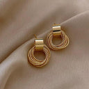 Retro Gold Circle Stud Earrings: Stylish Vintage Korean Jewelry Retro Gold Circle Stud Earrings: Stylish Vintage Korean Jewelry
