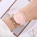 Elegant Square Quartz Watch for Fashionable Ladies Style Elegant Square Quartz Watch for Fashionable Ladies Style