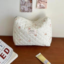 Modern Women's Stylish Cosmetic Bag for Travel Essentials Modern Women's Stylish Cosmetic Bag for Travel Essentials