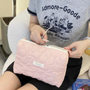 Modern Women's Stylish Cosmetic Bag for Travel Essentials Modern Women's Stylish Cosmetic Bag for Travel Essentials