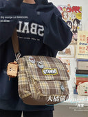 Middle-Age Shoulder Bag: Japanese & South Korean Style Middle-Age Shoulder Bag: Japanese & South Korean Style