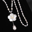 Vintage Lady Camellia Pearls Flower Long Necklace Chain Vintage Lady Camellia Pearls Flower Long Necklace Chain