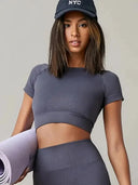 Women Seamless Yoga Top For Fitness And Workout Shirt Women Seamless Yoga Top For Fitness And Workout Shirt