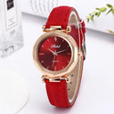 Gold Quartz Women's Wristwatch for Stylish Ladies Elegance Gold Quartz Women's Wristwatch for Stylish Ladies Elegance