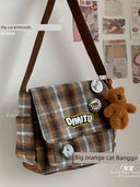 Middle-Age Shoulder Bag: Japanese & South Korean Style Middle-Age Shoulder Bag: Japanese & South Korean Style