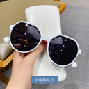 Trendy Round Frame Sunglasses in Candy Colors UV400 Protection Trendy Round Frame Sunglasses in Candy Colors UV400 Protection
