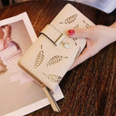 Leaves Long Wallet Stylish PU Leather Coin Holder for Women Leaves Long Wallet Stylish PU Leather Coin Holder for Women