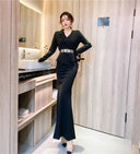 Red V-neck Evening Gown Elegant Two-Piece Dress Ideal for Events Red V-neck Evening Gown Elegant Two-Piece Dress Ideal for Events