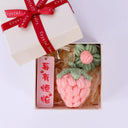 Strawberry Trouble Hand-Woven Wool Without Pendant Yarn Strawberry Trouble Hand-Woven Wool Without Pendant Yarn