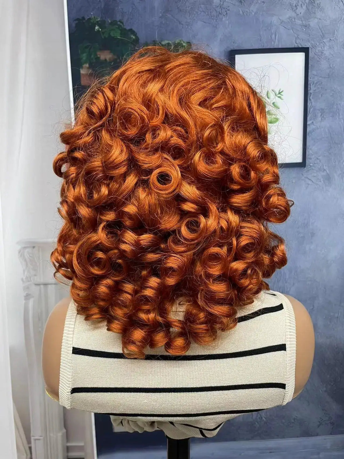 Voluminous Lace Front Wig for Everyday Style — product view