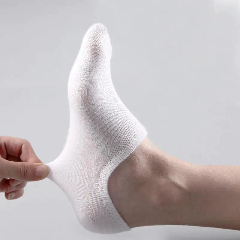 Stylish Slip Resistant Ankle Socks For Men Comfort And Style
