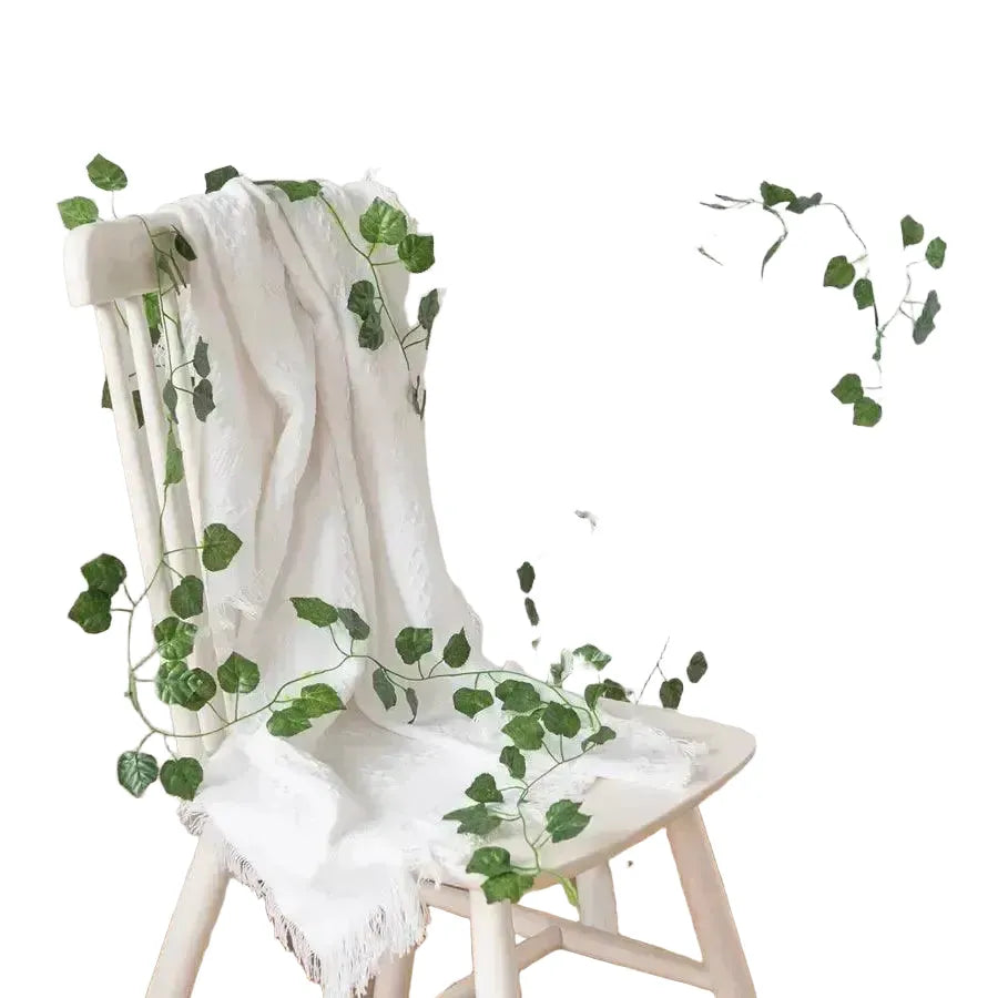Lifelike Ivy Garland for Indoor Decor — product view 1