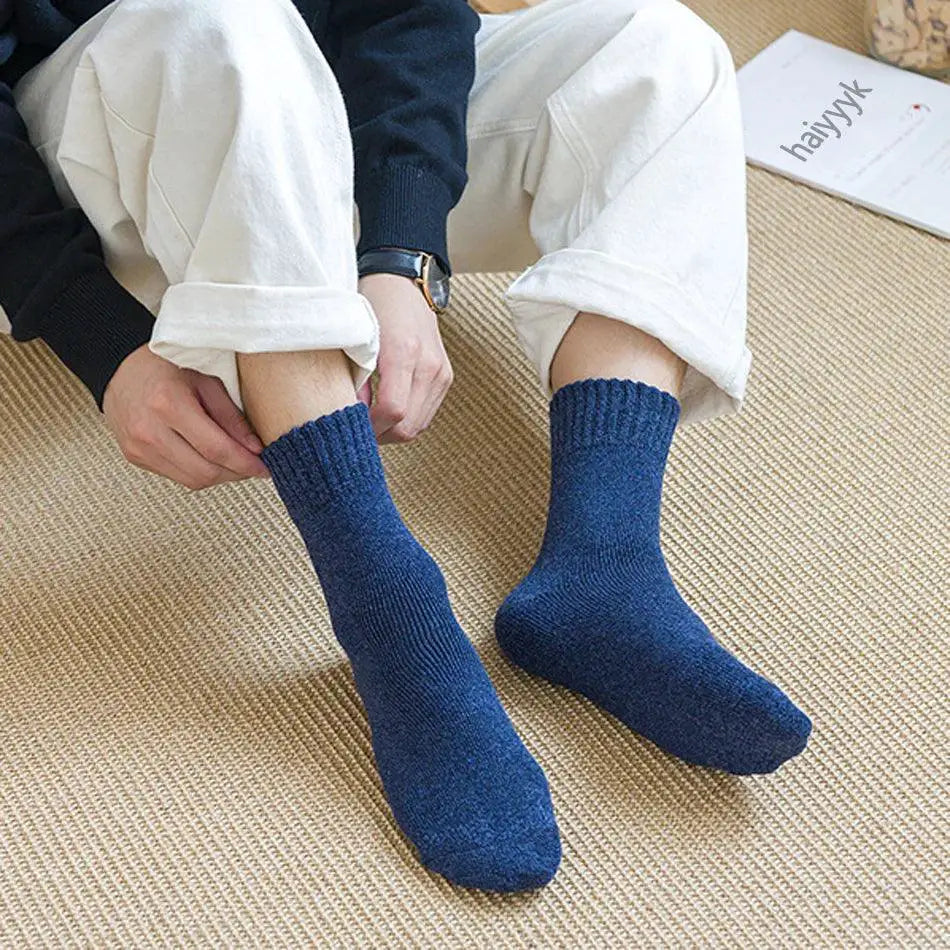 Cozy and Chic Mens Wool Winter Socks for Gifting Warmth