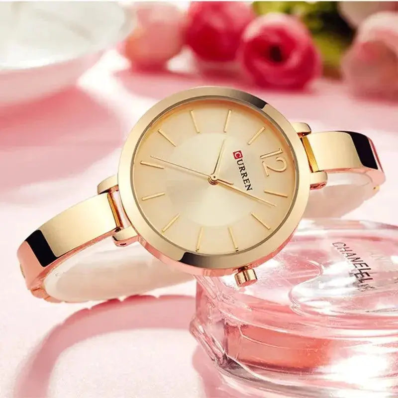 Romantic Gold Quartz Womens Watch For Fashionistas Style