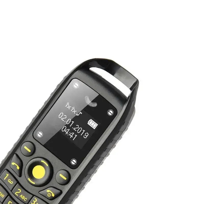Uniwa Super Mini 2G Mobile Phone B25 Bluetooth Earphone