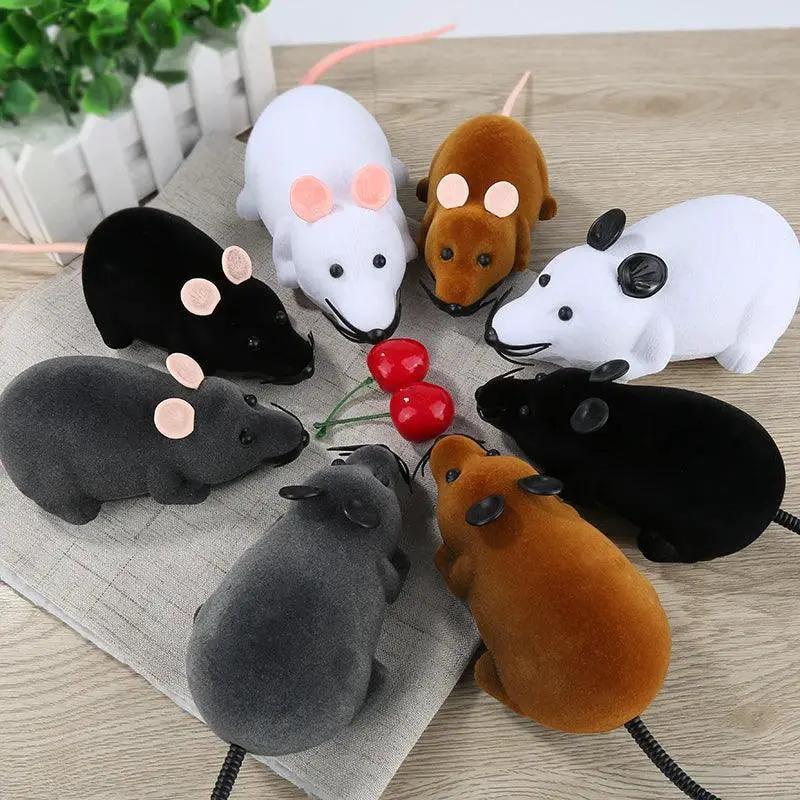 Wireless Remote Control Interactive Cat Toy Squeaky Mouse