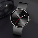 Durable Mesh Belt Watch For Men Calendar