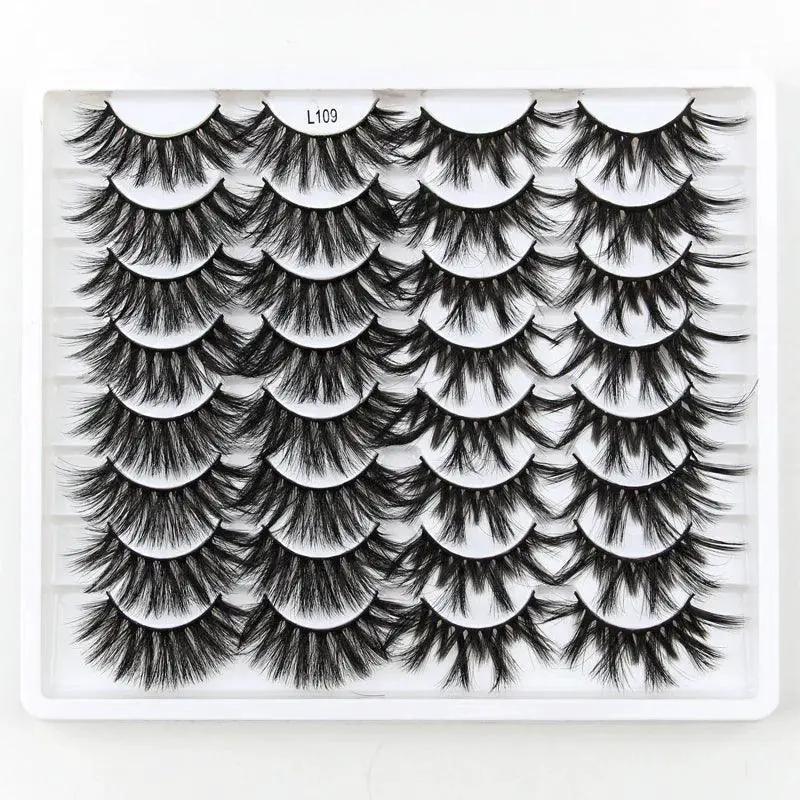 Natural Daily Look Mink Eyelashes — product view 16
