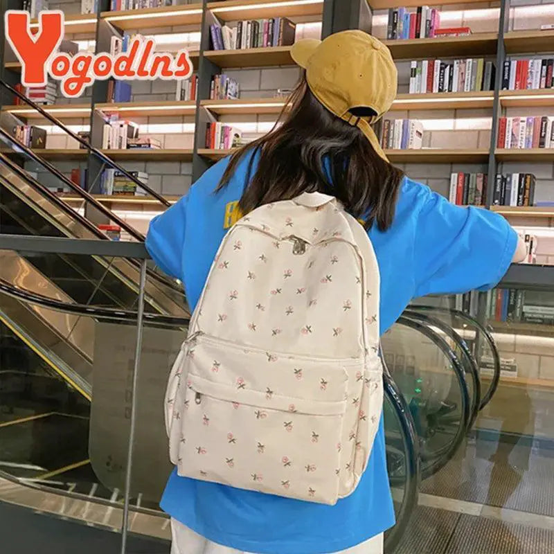Stylish Waterproof Floral Backpack For Women And Teens