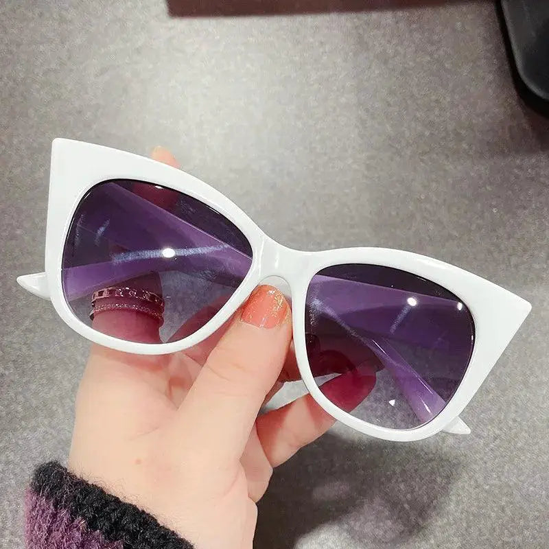 Vintage Cat Eye Sunglasses For Women Oversized Shades