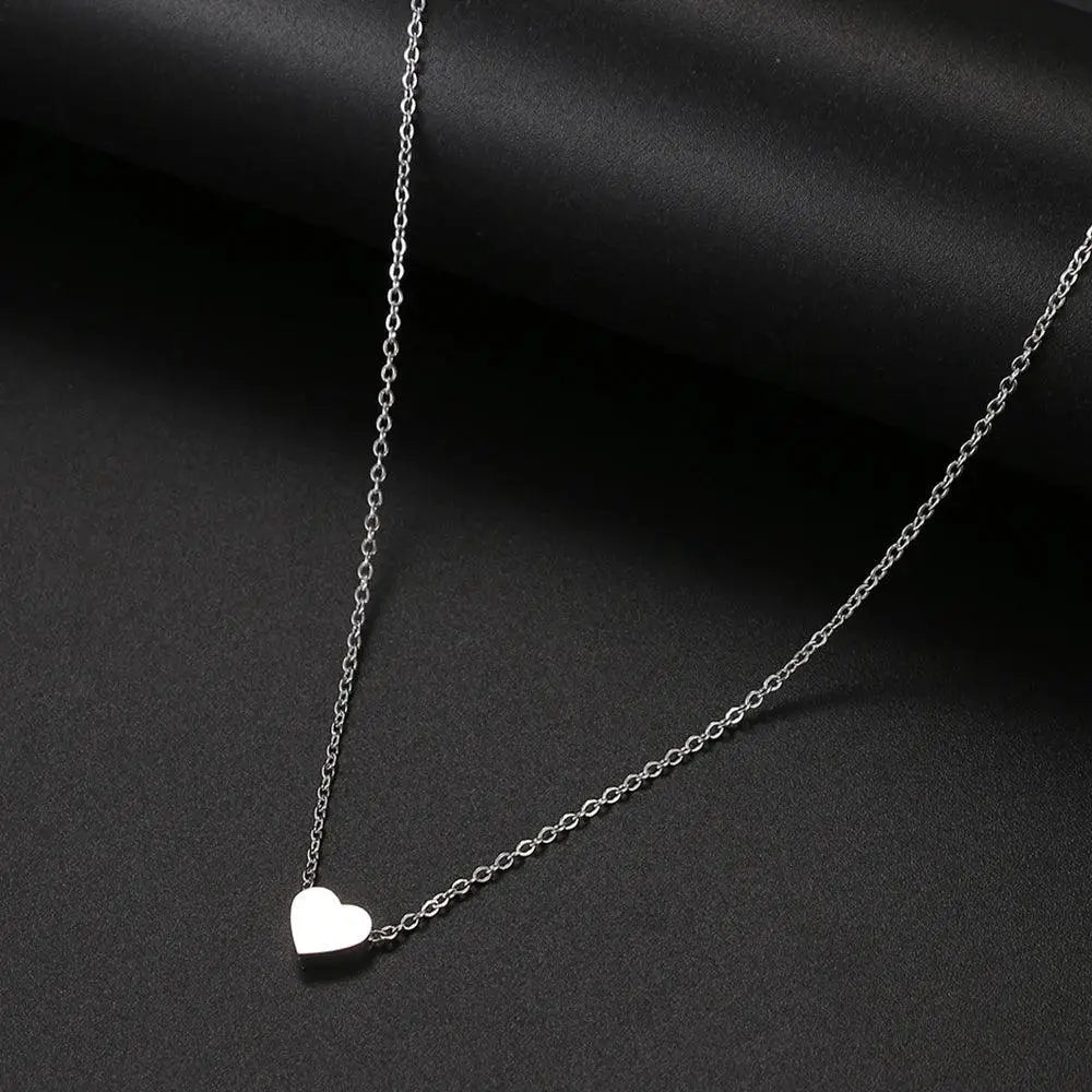 Hypoallergenic Clover Necklace for Women — product view 20