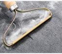 Portable Lint Remover: Clothes Fuzz Fabric Shaver Brush