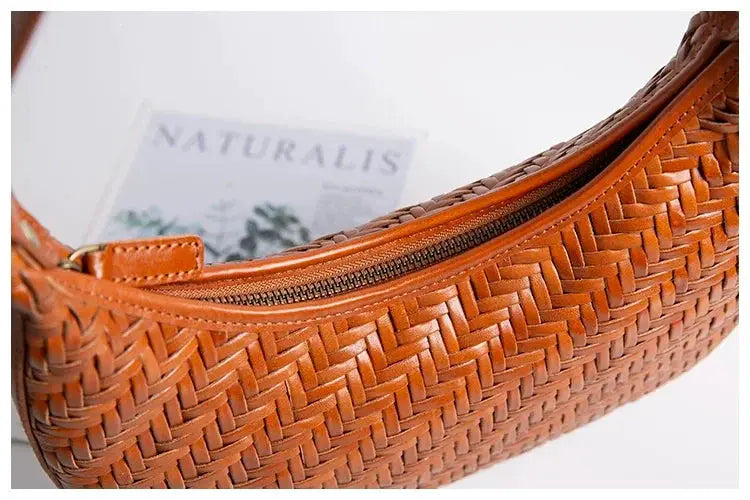 Fuer French Minority Handmade Genuine Leather Underarm Bag