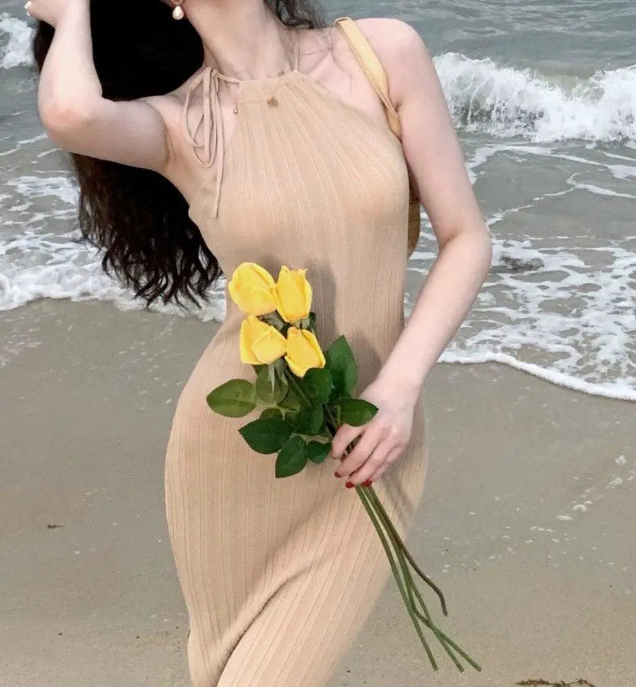 Elegant Ice Silk Backless Sheath Dress Chic Spring Style