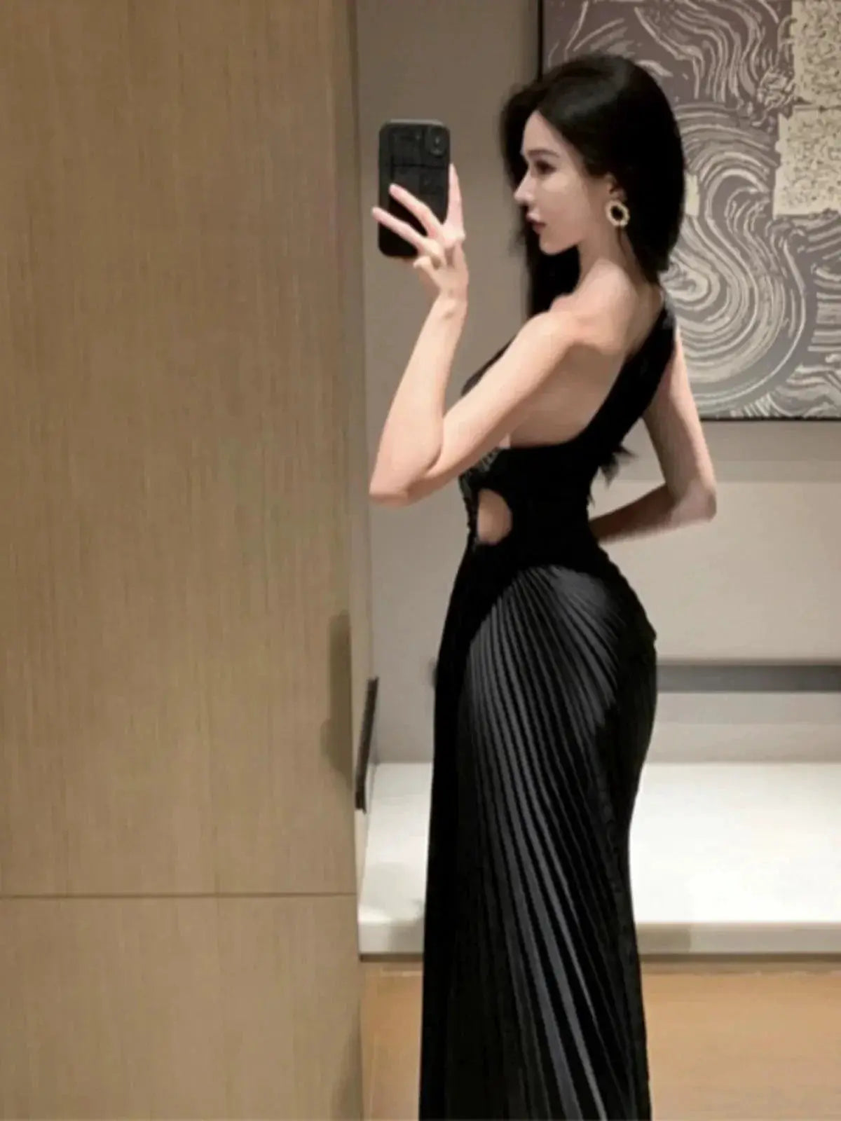 Accessible Luxury One Shoulder Pleated Dress For Elegance