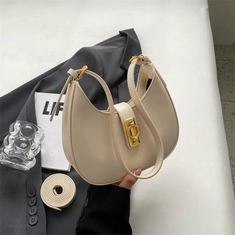 Summer Fresh Minimalist Saddle Bag Crossbody Chic Essentials
