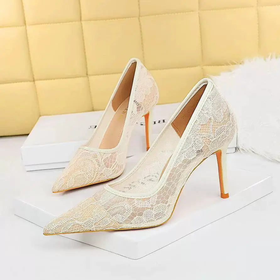 Elegant Lace Shoes For Women With Slimming Effect Fashion