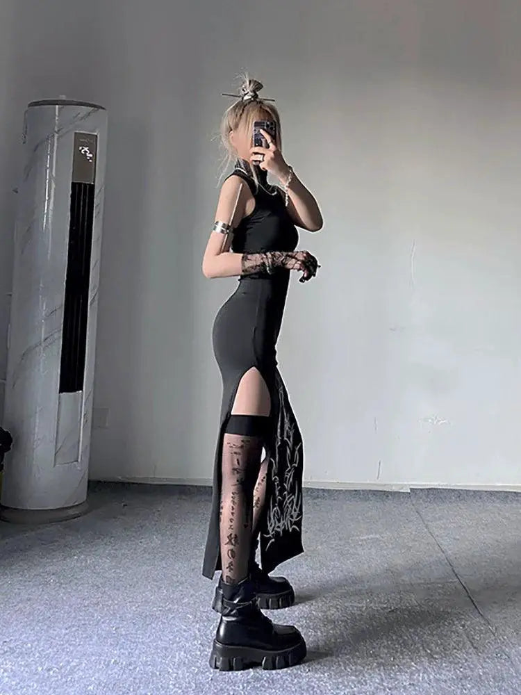 Elegant Dark Turtleneck Split Dress Sleeveless Chic Modern