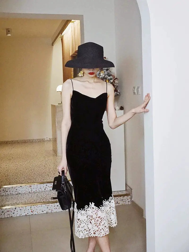Lace Stitching Black Velvet Dress Retro Chic Statement