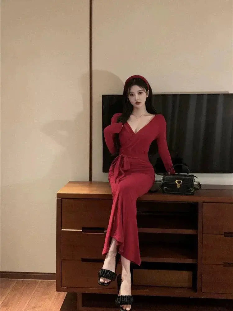 Red Knitted Dress Lace Up Waist For Modern Women Chic