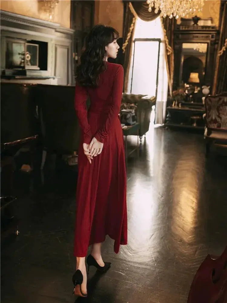 Knitted Goddess Red Dress For Elegant Women Apparel