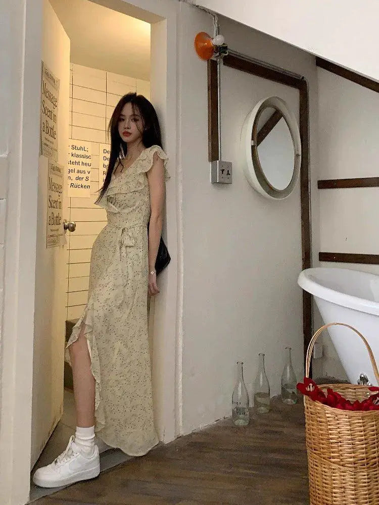 Spring Blossom Floral Dress With French Waist Comfort
