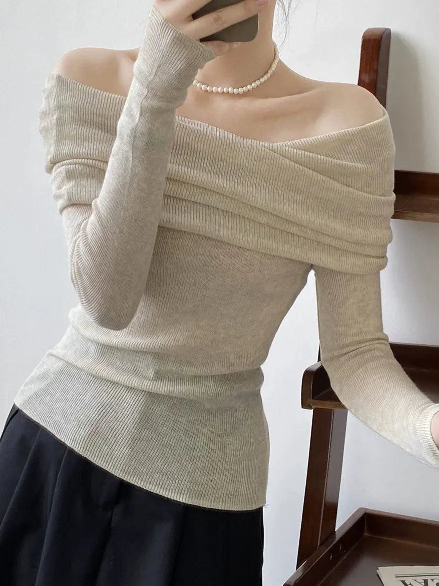 Chic Off Shoulder Sweater Elevate Your Autumn Wardrobe