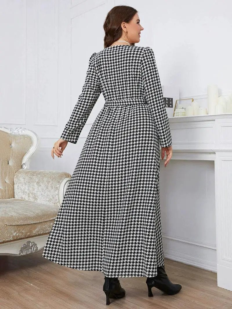 Plaid V Collar Dress Plus Size Autumn Fashion Collection