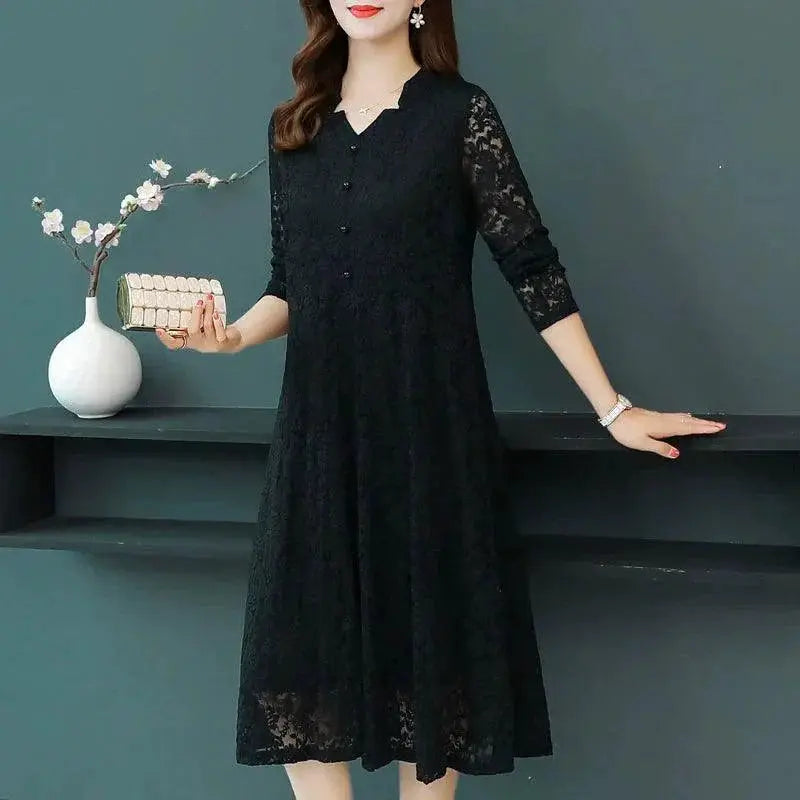 Graceful Lace Dress For Moms 40s Elegant Wedding Attire