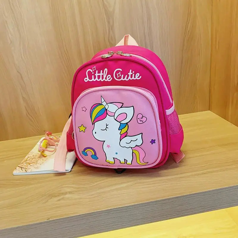 Safe Crowds Toddler Backpack with Leash — product view 9