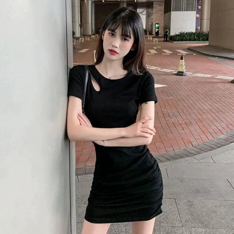 Early Spring Black Niche Dress Chic Versatile Fashion Choice
