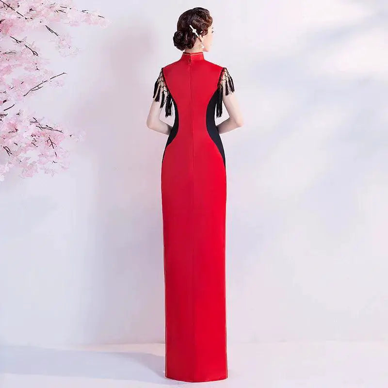 Red Chinese Wedding Dress Elegant Traditional Attire