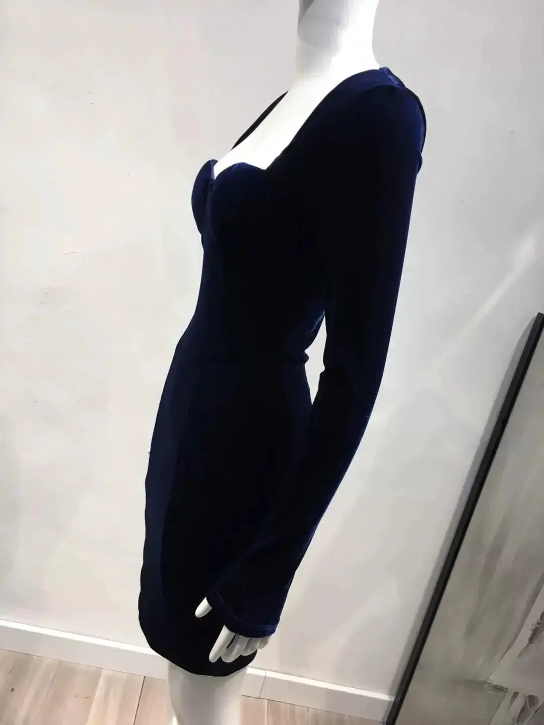 Retro Velvet Dress Sophisticated Chic Attire In 3 Colors