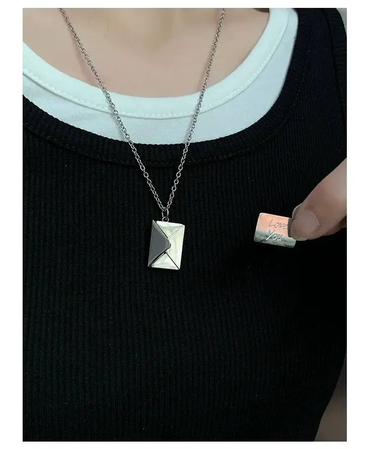 Open Envelope Couple Pendant Necklace Chinese Valentines Gift