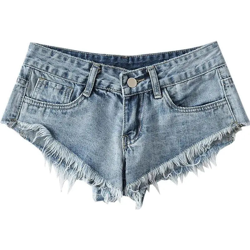 Sizzling Denim Shorts For Edgy Street Style Women Trend