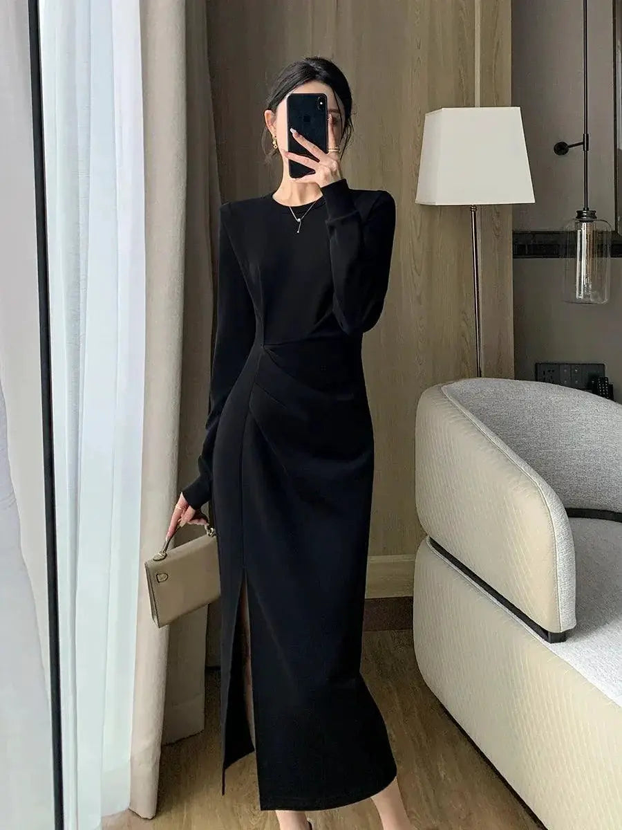 Brother Guo Elegant Black Split Dress Chic Commute Elegance