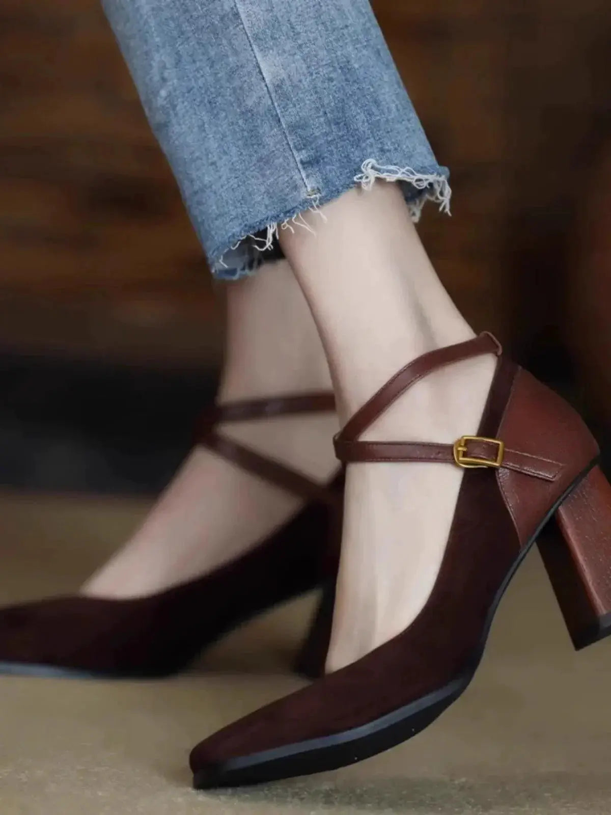 Timeless Elegance Retro Style High Heels With Cross Strap